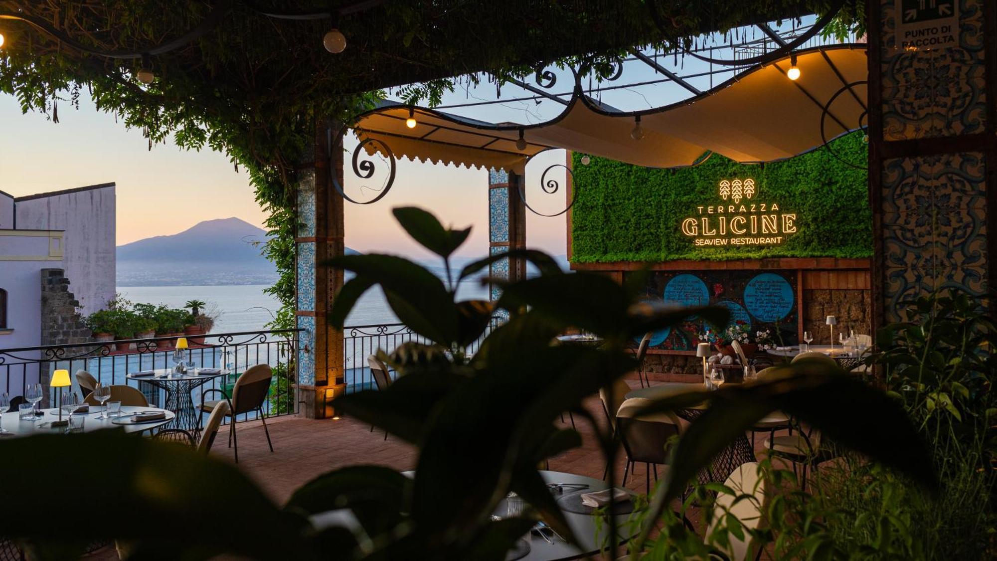 Aequa Hotel Vico Equense Exterior photo